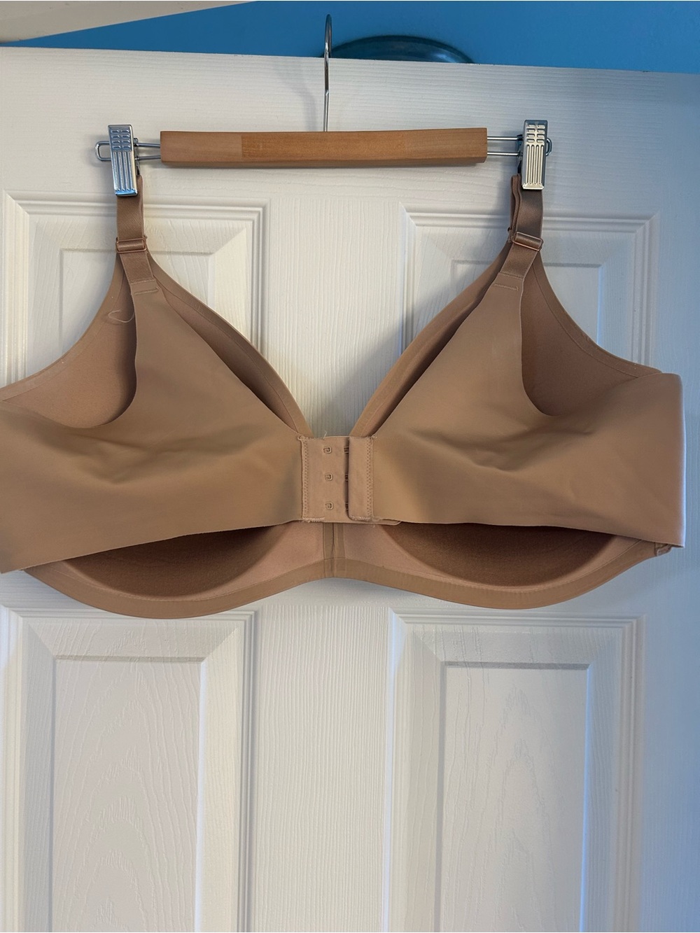 Soma Smooth T-Shirt Bra in Nude Tan - Picture 2 of 4